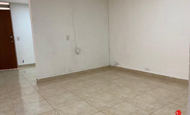 oficina en arriendo en la candelaria. Cod A5225