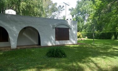 EXCELENTE CASA QUINTA