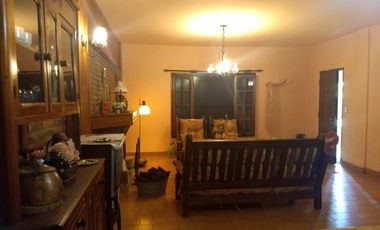 EXCELENTE CASA QUINTA