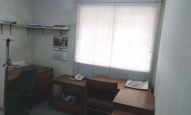 Oficina en Venta en Alferez Real / Francisco Bilbao