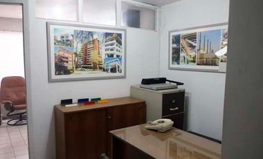 Oficina en Venta en Alferez Real / Francisco Bilbao