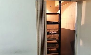Oficina en Venta en Alferez Real / Francisco Bilbao