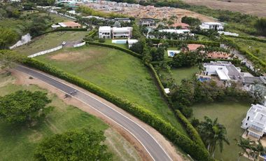 lote en venta en cerritos. Cod V831