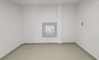 COD. 5746 - SE ARRIENDA CASA - BARRIO: EL CONSUELO