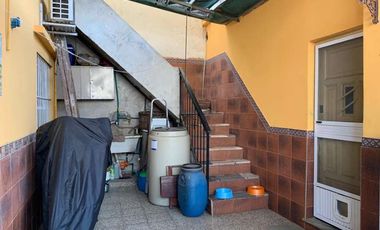 Chalet en venta en Bernal Oeste