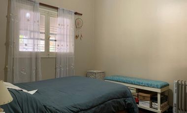 Chalet en venta en Bernal Oeste
