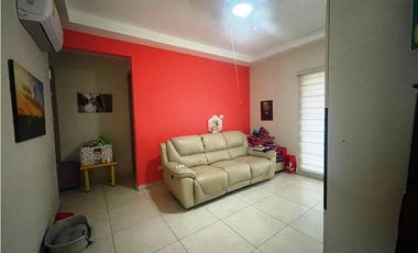 Se VENDE Dúplex en PH Reserva de Versalles