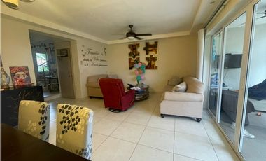 Se VENDE Dúplex en PH Reserva de Versalles