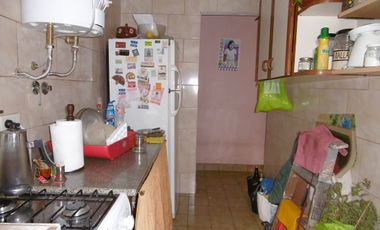 LONGCHAMPS - BARRIO VIPLASTIC - EXCELENTE DEPARTAMENTO DE 4 AMBIENTES, 3 DORMITORIOS + COCHERA EN EXCELENTE ESTADO Y UBICACION. TODO A NUEVO. AREAS VE