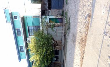 Importante vivienda de dos plantas con local, zona céntrica de Ingeniero Allan, Florencio Varela