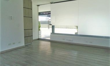 PR11771 OFICINA PARA RENTAR EN SECTOR DE LAS CASITAS - SABANETA