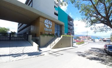 apartamento en arriendo en c.r valle verde del campestre piso 14. Cod A13747