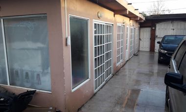 IMPECABLE CHALET CON PISCINA - ALEJANDRO KORN
