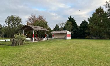 VENTA - Casa -5 dormitorios - Amenities - Los Raigales, Roldán.