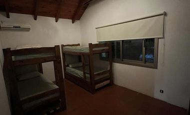 VENTA - Casa -5 dormitorios - Amenities - Los Raigales, Roldán.