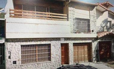 Casa para 2 Familias en venta en Don Bosco Este