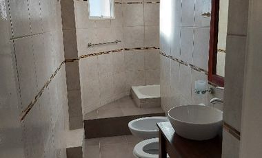Casa PH en venta en Hurlingham