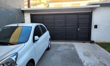 Casa en venta en Lanus Oeste