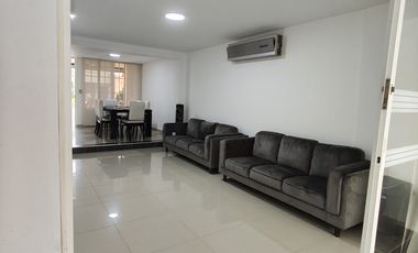 casa en arriendo en ciudad jardín. Cod A17803