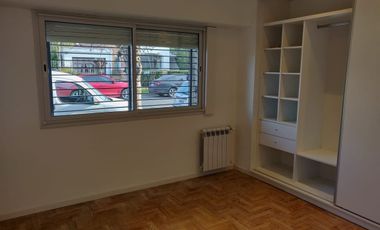 Chalet · 3 ambientes · garage · patio