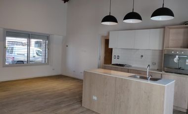 Chalet · 3 ambientes · garage · patio