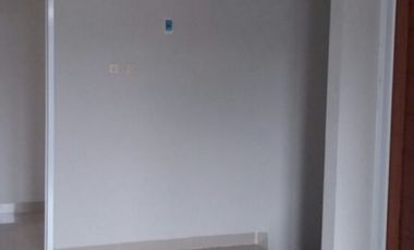 Rumah Second Rp 1.3 Milyar, 2 Lnt, di Limo, Depok. LT 90 m²,