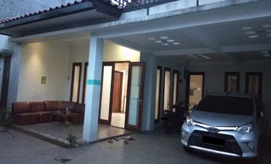 Rumah Lokasi Strategis Daerah Kemang Antasari Jaksel