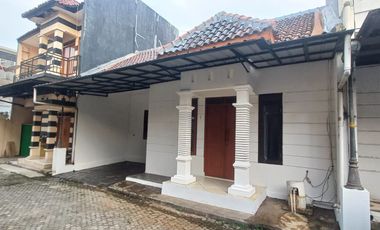 Rumah SHM Strategis 6 Menit ke Gerbang Tol Limo Dibantu KPR J-45457