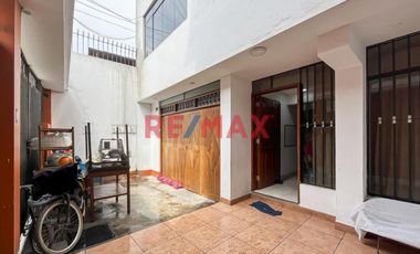 ¡Casa De 4 Pisos En Venta – Ideal Para Vivienda O Inversión!