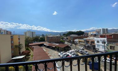 apartamento en venta en primero de mayo. Cod V8070821