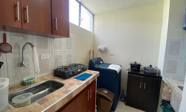 apartamento en venta en primero de mayo. Cod V8070821