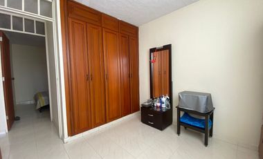apartamento en venta en primero de mayo. Cod V8070821