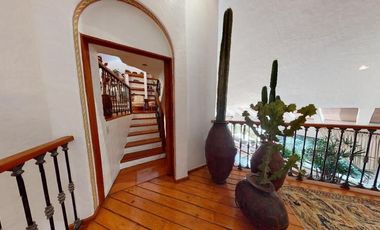 ¡¡ HERMOSA CASA EN VENTA EN LOMAS REFORMA !!!