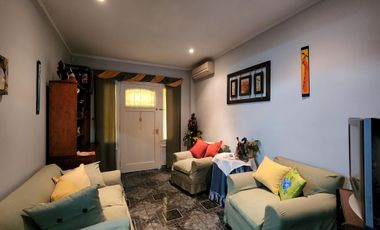 Casa 3 Ambientes, Excelente Condiciones, Amplia Terraza