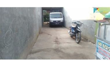 Dijual cepat villa murah bonus pemancingan di Cimenyan