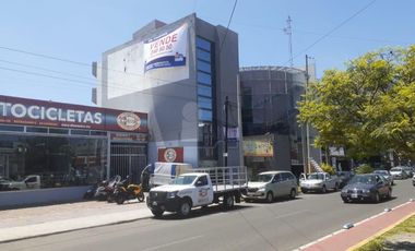 Edificio comercial en venta en Col. El Mirador, Puebla.