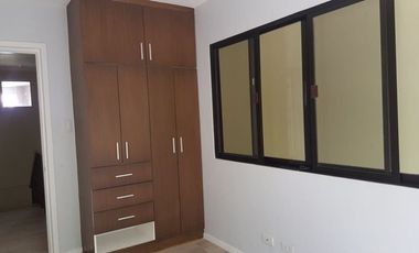 Furnished 2 Bedrooms Townhouse in Mabolo Cebu City