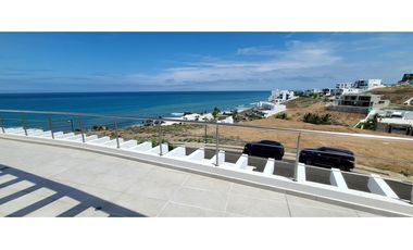 🌅 **Vista al Mar, Comodidad y Lujo en Ciudad del Mar**