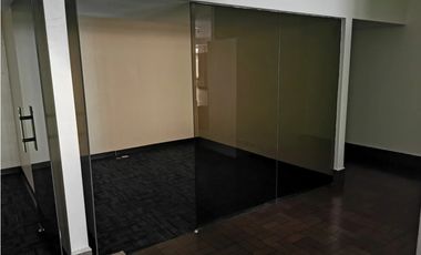 Se Alquila Local comercial 1.241 Mts Bella Vista $14.889.oo