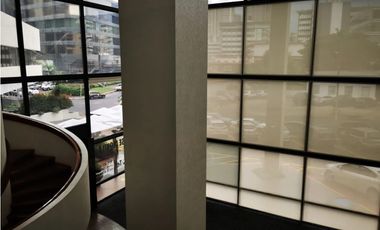 Se Alquila Local comercial 1.241 Mts Bella Vista $14.889.oo