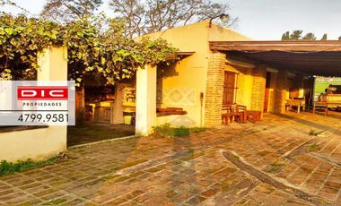 Casa  6 ambientes en campo de 3 hectareas  piscina quincho en Victoria Prov. de Entre Rios