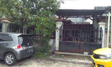 Rumah dijual Dukuh Kupang Timur