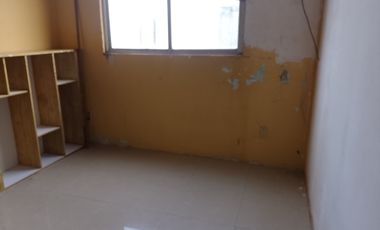 Avenida Central, Metróbus estación  Industrial casa 2 niveles