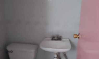 Avenida Central, Metróbus estación  Industrial casa 2 niveles