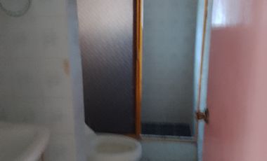 Avenida Central, Metróbus estación  Industrial casa 2 niveles