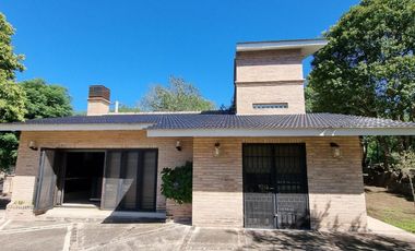 BELLA CASA CON FONDO AL RÍO BALNEARIO EN TALAHUASI, EXCLUSIVO Y CON MUCHO POTENCIAL, Fabulosa