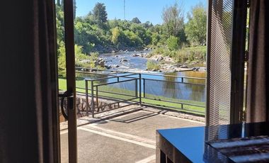 BELLA CASA CON FONDO AL RÍO BALNEARIO EN TALAHUASI, EXCLUSIVO Y CON MUCHO POTENCIAL, Fabulosa