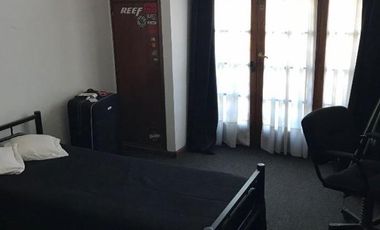 Chalet de 5 ambientes en Quilmes