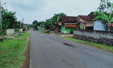 Jual Tanah Cocok Buka Usaha, Gudang Tepi Jl Raya Kerjo Sragen