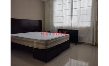 Venta De Casa Mas Departamento En Chorrillos Condominio Las Palmeras